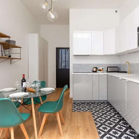 Apartment Cosy Near The Invalides